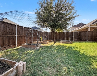 2348 Candler Club Way - Photo Thumbnail 24