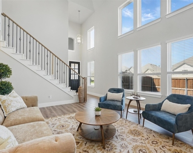 3003 Wind Knot Way - Photo Thumbnail 2