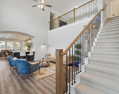 3003 Wind Knot Way - Photo Thumbnail 13