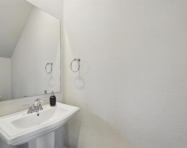3003 Wind Knot Way - Photo Thumbnail 26