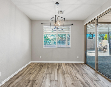 7268 E Whispering Wind Drive - Photo Thumbnail 12