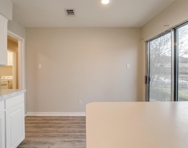 5947 Chimney Wood Circle - Photo Thumbnail 10
