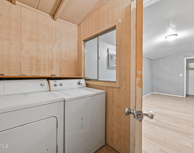 2055 W Gregory Street - Photo Thumbnail 12