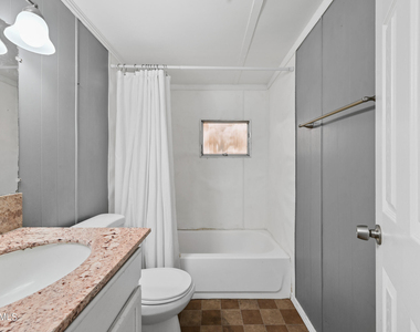 2055 W Gregory Street - Photo Thumbnail 7