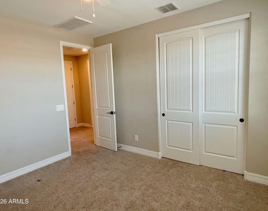 13648 N 144th Drive - Photo Thumbnail 21