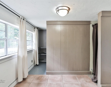 609 Sunset Drive - Photo Thumbnail 25