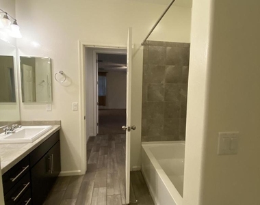 3549 E Apricot Lane - Photo Thumbnail 27