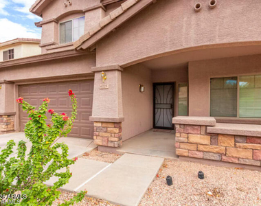 6725 S 49th Drive - Photo Thumbnail 1