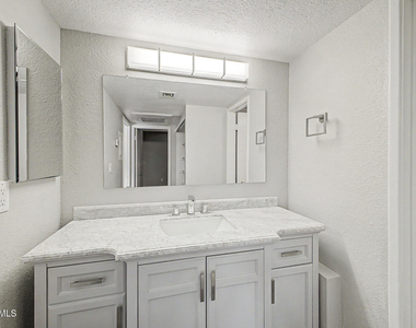 4554 E Paradise Village Parkway N - Photo Thumbnail 20