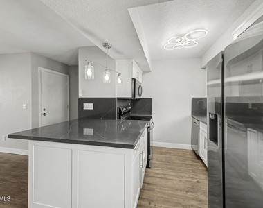 4554 E Paradise Village Parkway N - Photo Thumbnail 12