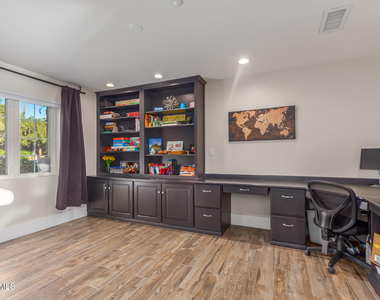 4640 N 66th Street - Photo Thumbnail 36