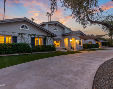 4640 N 66th Street - Photo Thumbnail 2