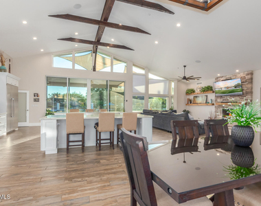 4640 N 66th Street - Photo Thumbnail 15