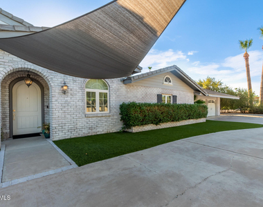 4640 N 66th Street - Photo Thumbnail 9