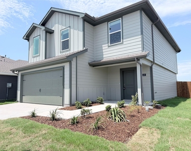 1137 Southfield Drive - Photo Thumbnail 1