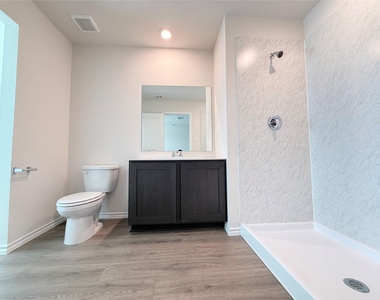 1137 Southfield Drive - Photo Thumbnail 18