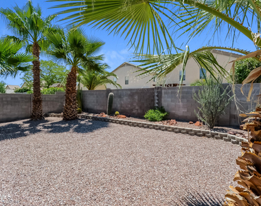 2033 W Green Tree Drive - Photo Thumbnail 12