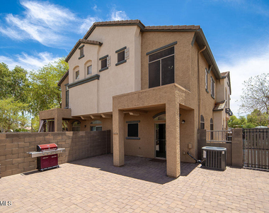 440 N 169th Avenue - Photo Thumbnail 32