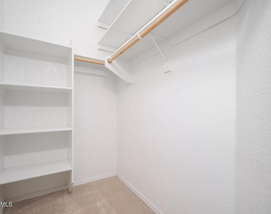 440 N 169th Avenue - Photo Thumbnail 18