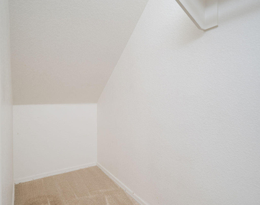 440 N 169th Avenue - Photo Thumbnail 28