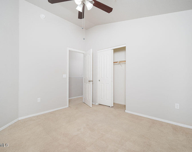440 N 169th Avenue - Photo Thumbnail 24