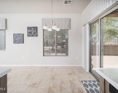 440 N 169th Avenue - Photo Thumbnail 10