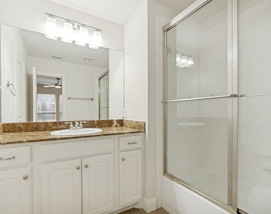 3439 Mcfarlin Boulevard - Photo Thumbnail 9