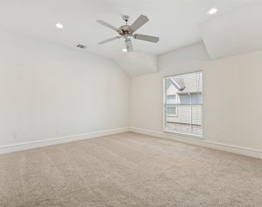 3439 Mcfarlin Boulevard - Photo Thumbnail 10