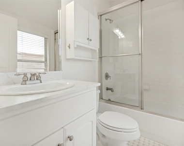 3439 Mcfarlin Boulevard - Photo Thumbnail 13