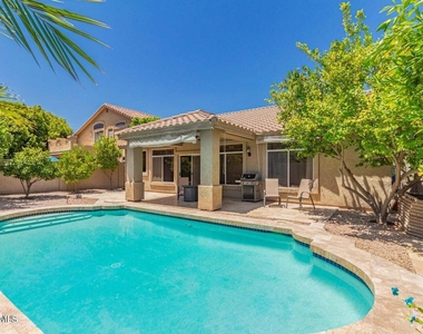 2683 W Ivanhoe Street - Photo Thumbnail 7