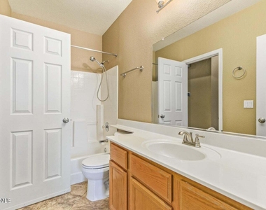 2683 W Ivanhoe Street - Photo Thumbnail 5