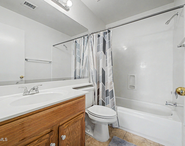 851 W Palo Verde Street - Photo Thumbnail 27