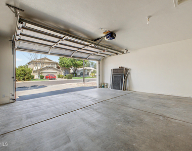 851 W Palo Verde Street - Photo Thumbnail 33