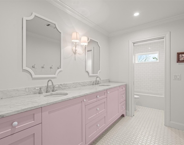 508 N Bailey Avenue - Photo Thumbnail 36