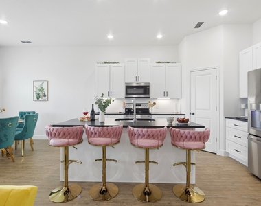 392 Kristie Path - Photo Thumbnail 24