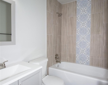 2813 Ripplewood Drive - Photo Thumbnail 23