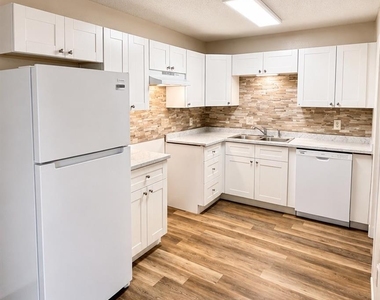 3414 State Street - Photo Thumbnail 3