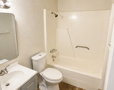 3414 State Street - Photo Thumbnail 9