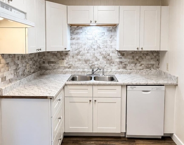 3422 State Street - Photo Thumbnail 5