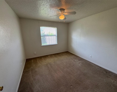 7510 Connie Lane - Photo Thumbnail 19