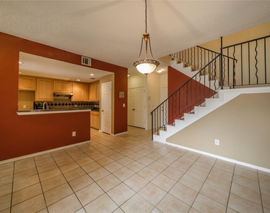 3325 Devonshire Drive - Photo Thumbnail 7