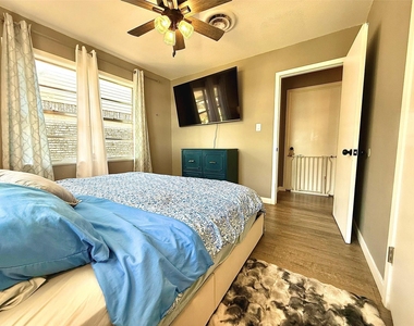 200 Arden Street - Photo Thumbnail 23