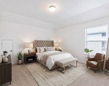 817 Black Hawk Drive - Photo Thumbnail 9