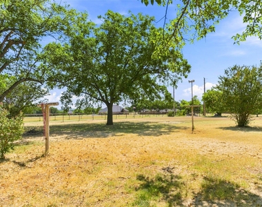 532 S Fm 1187 - Photo Thumbnail 28
