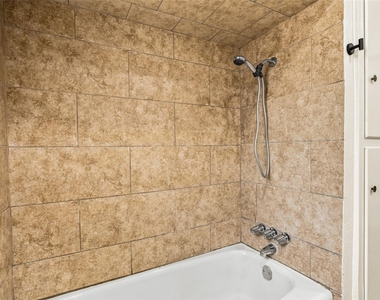 532 S Fm 1187 - Photo Thumbnail 23