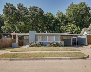 3933 Dexter Avenue - Photo Thumbnail 4
