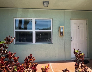 2607 Ne 8th Avenue - Photo Thumbnail 15