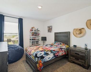 801 Sunrise Lane - Photo Thumbnail 23