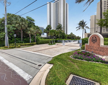 2800 N Ocean Drive - Photo Thumbnail 50