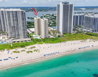 2800 N Ocean Drive - Photo Thumbnail 67